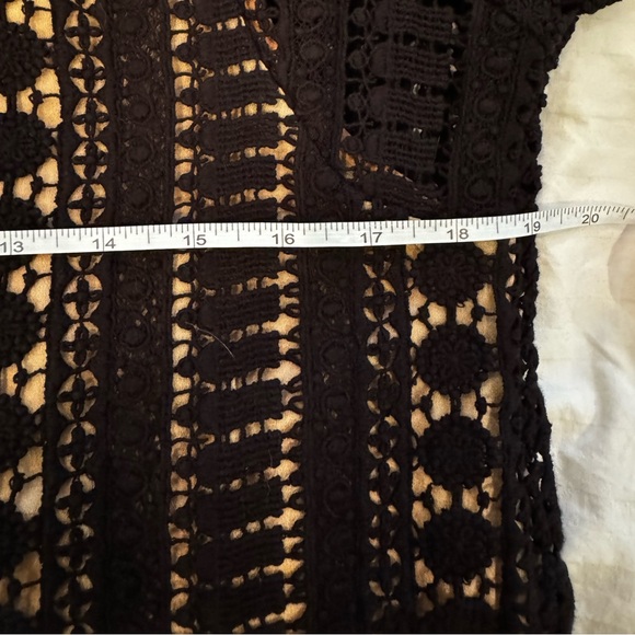 Gerard Darel black lace top with built in camisole - Picture 9 of 10